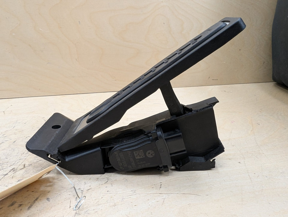 OEM BMW F44 F90 G01 G05 G12 G20 G30 X3 X5 M5 M8 Accelerator Throttle Gas Pedal