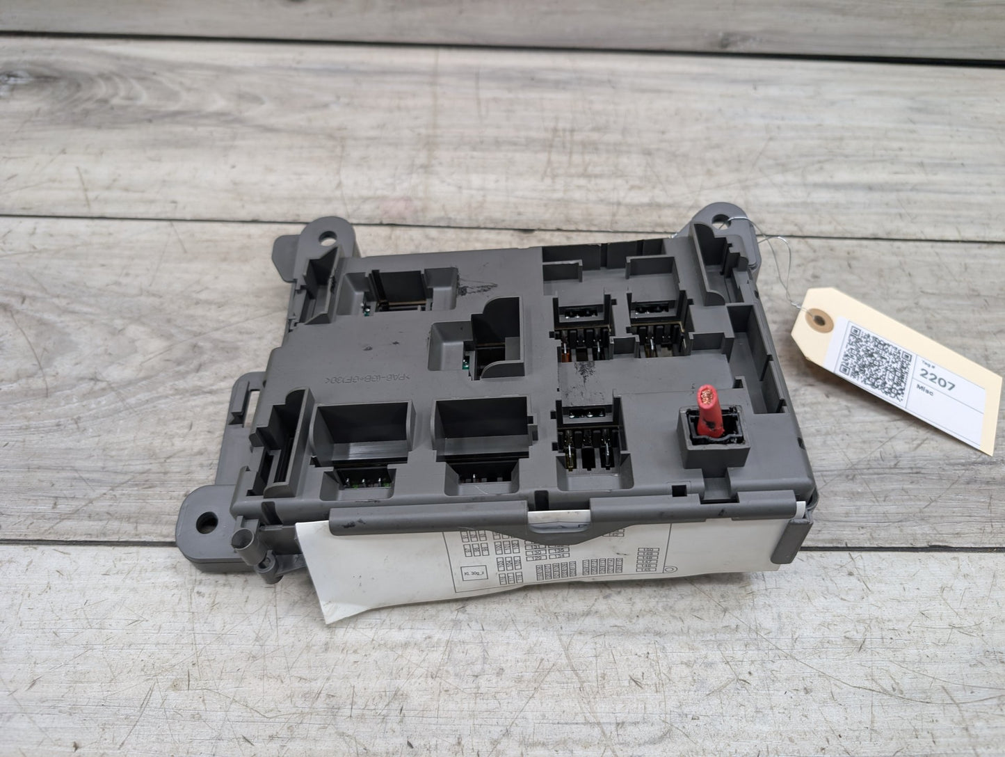2007 - 2013 BMW X5 E70 Rear Power Distribution Fuse Box 6931687 N62B48B