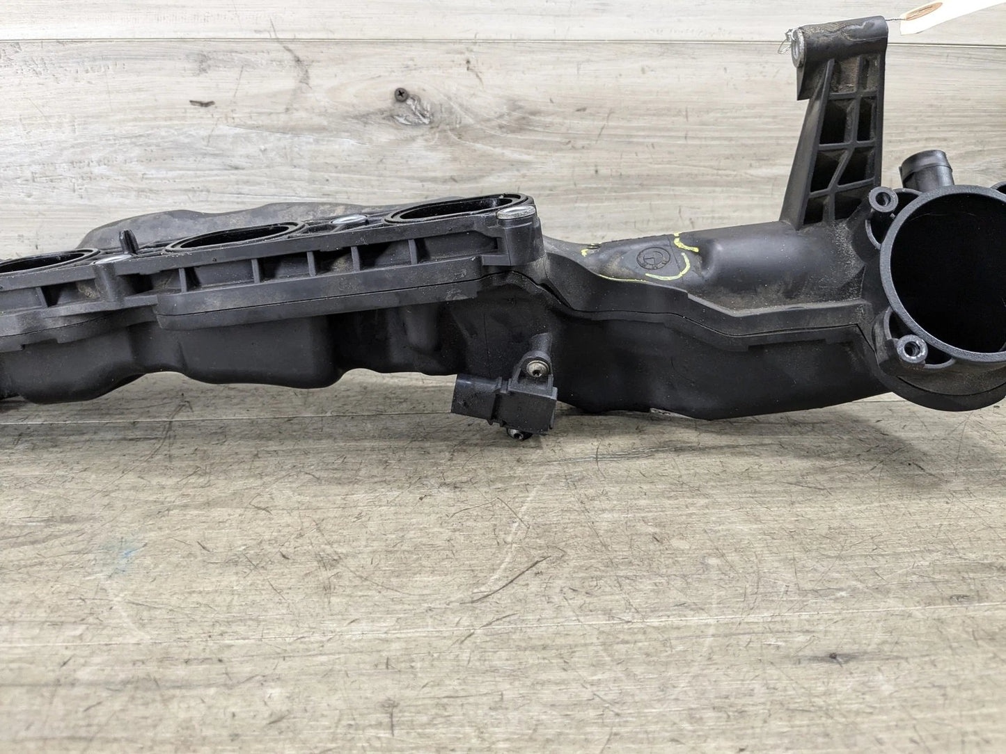 10-19 BMW 550 650 F10 F12 X5M X6M Passenger Side Engine S63 Intake Manifold 1-4