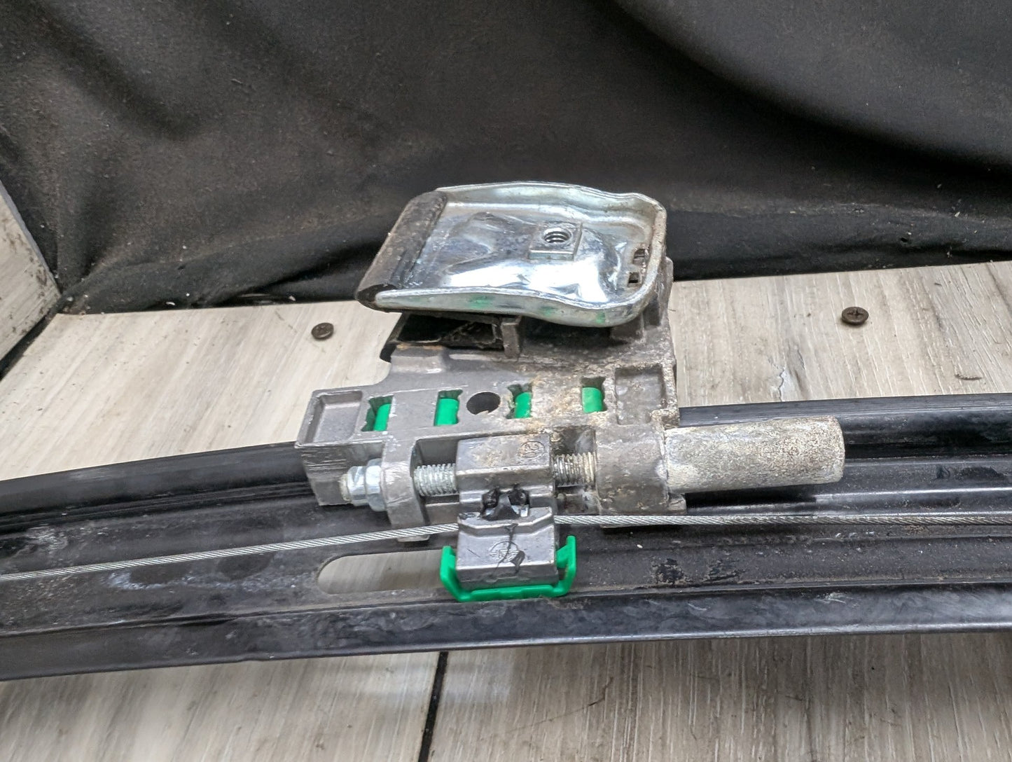 2008 - 2017 Audi S5 8T Front Right Passenger Door Window Glass Regulator w/ Motor 8F0837462C