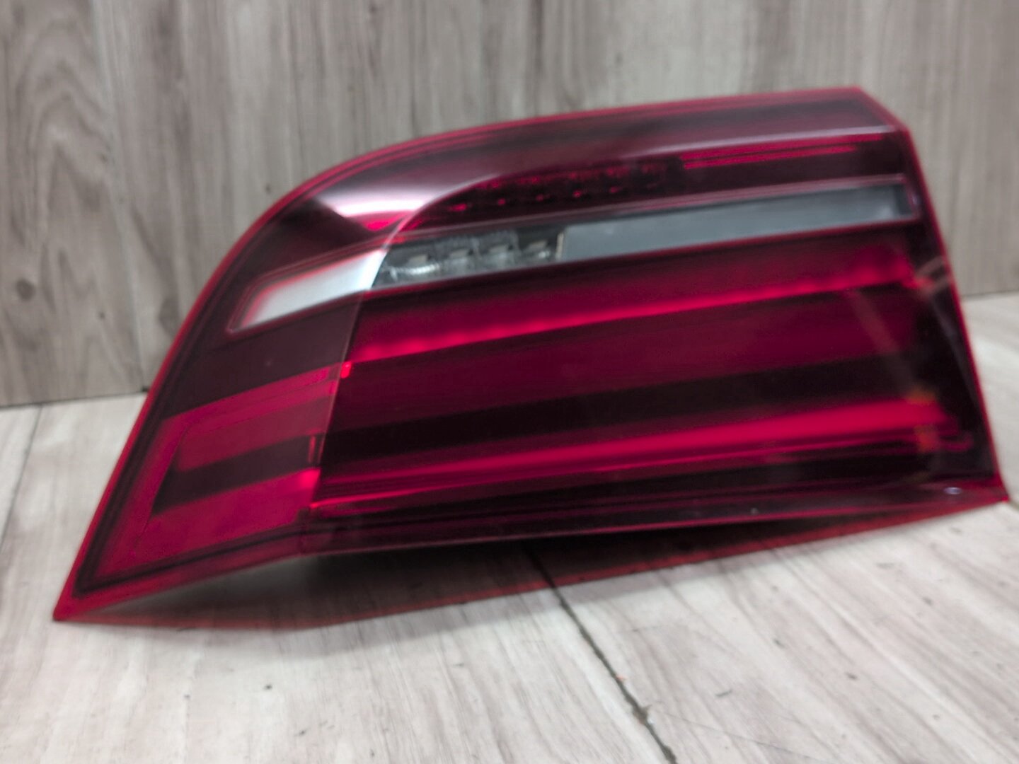 14-18 OEM BMW F15 F85 X5 X5M Rear Left Driver Side Trunk Inner Stop Tail Light