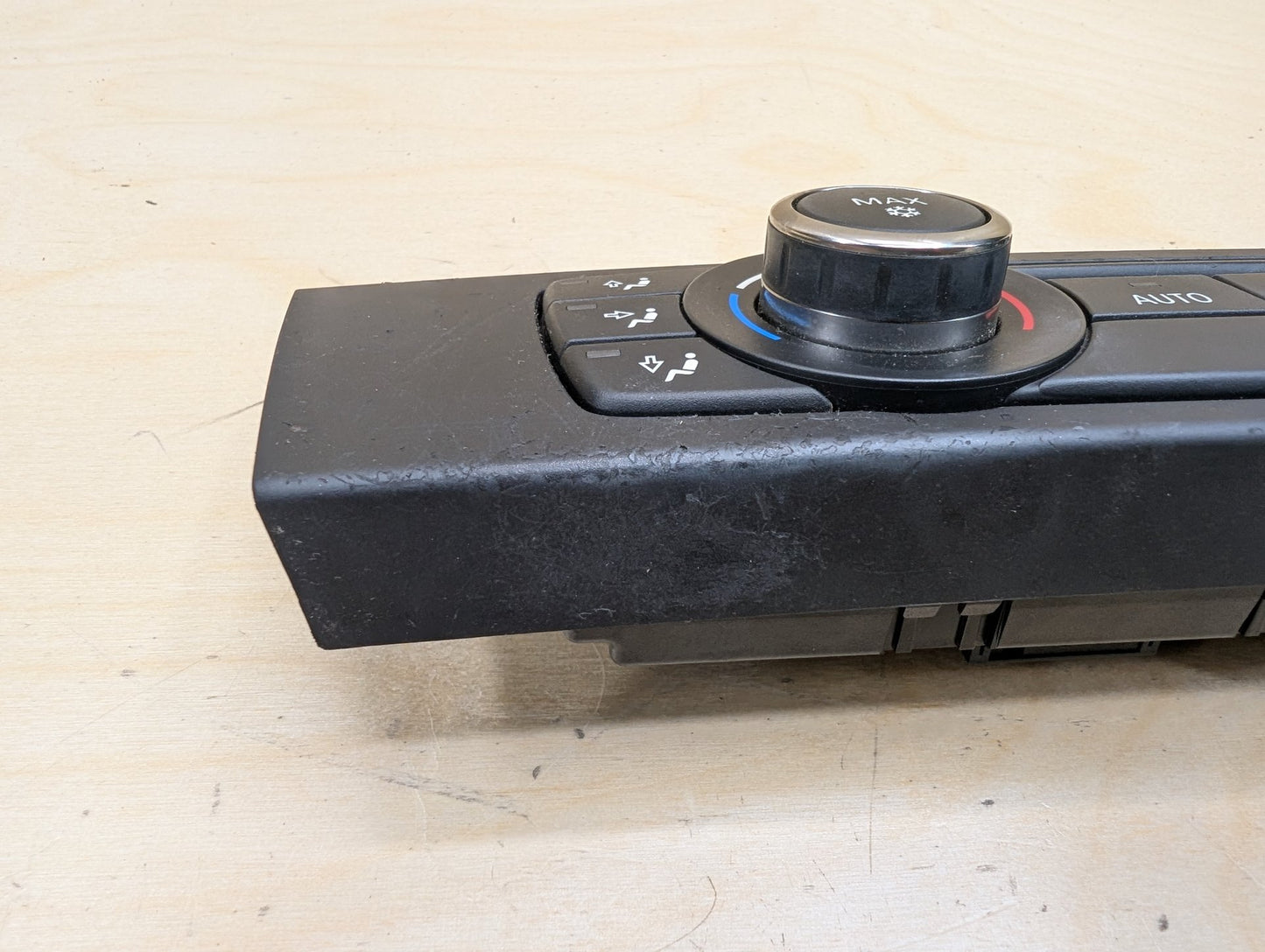 2007-2013 BMW 335i E93 Front AC Heater Climate Control Switch 9162984