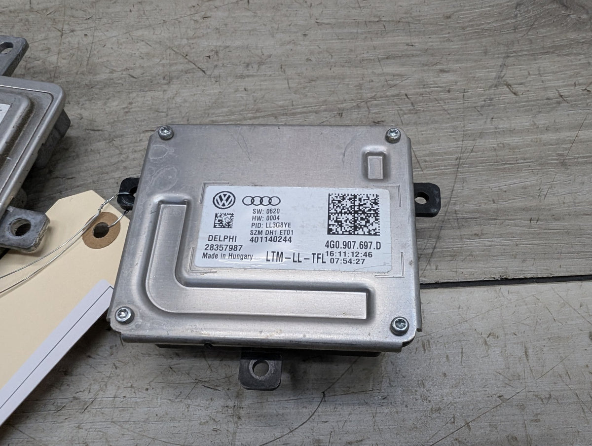 2008-2017 Audi S5 8T Front Right Passenger Headlight Ballast Module 8K0941597E