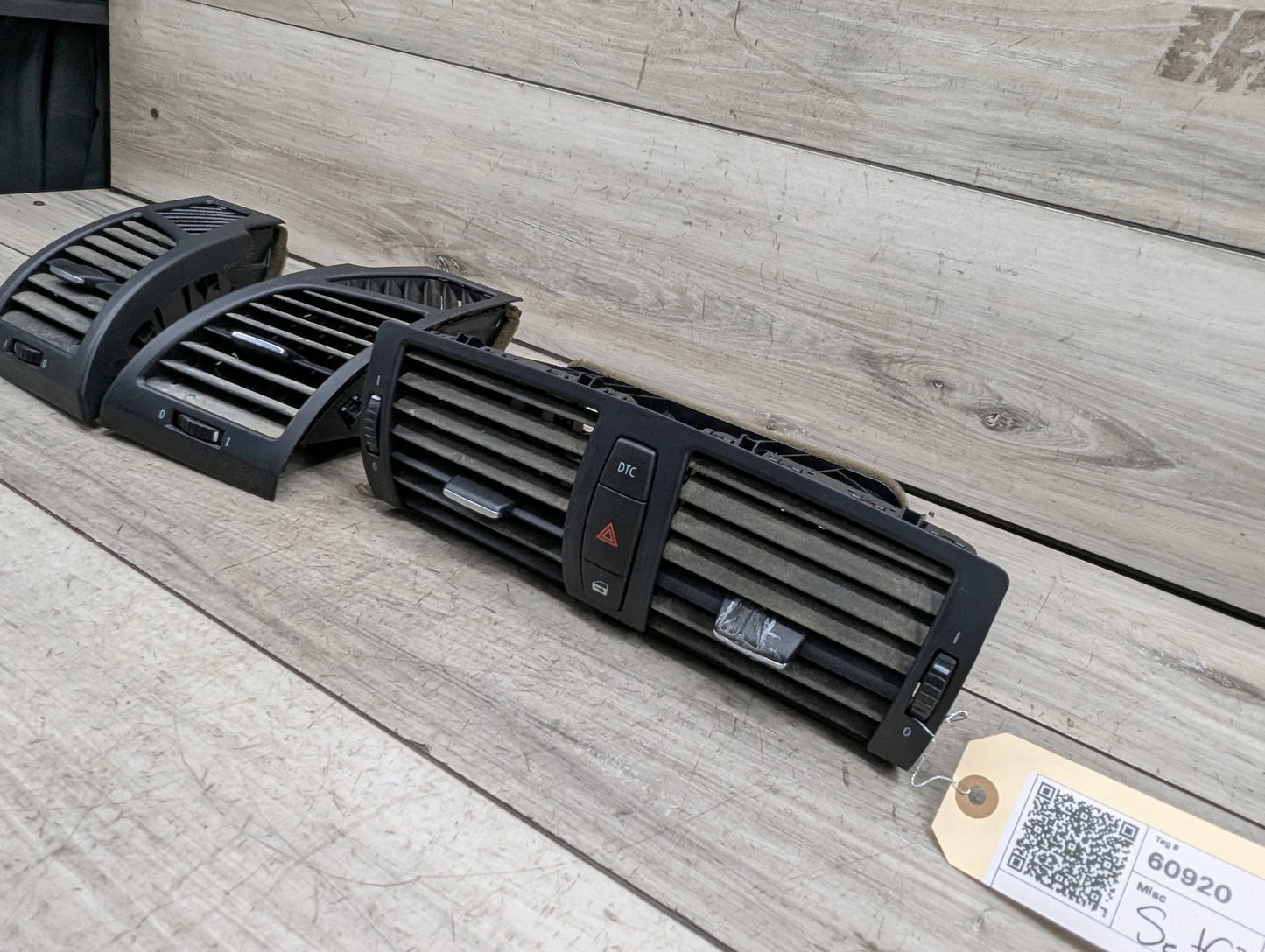 08-13 BMW 128i E82 Dashboard Dash Board Left Right Center Air Vent SET 7059188