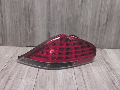 2004-2010 BMW M6 E64 Rear Right Passenger Outer Tail Light 7170976 OEM