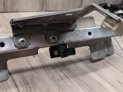 2014 - 2018 BMW X5 F85 Left Driver Headlight Bracket 7294491 S63B44T2