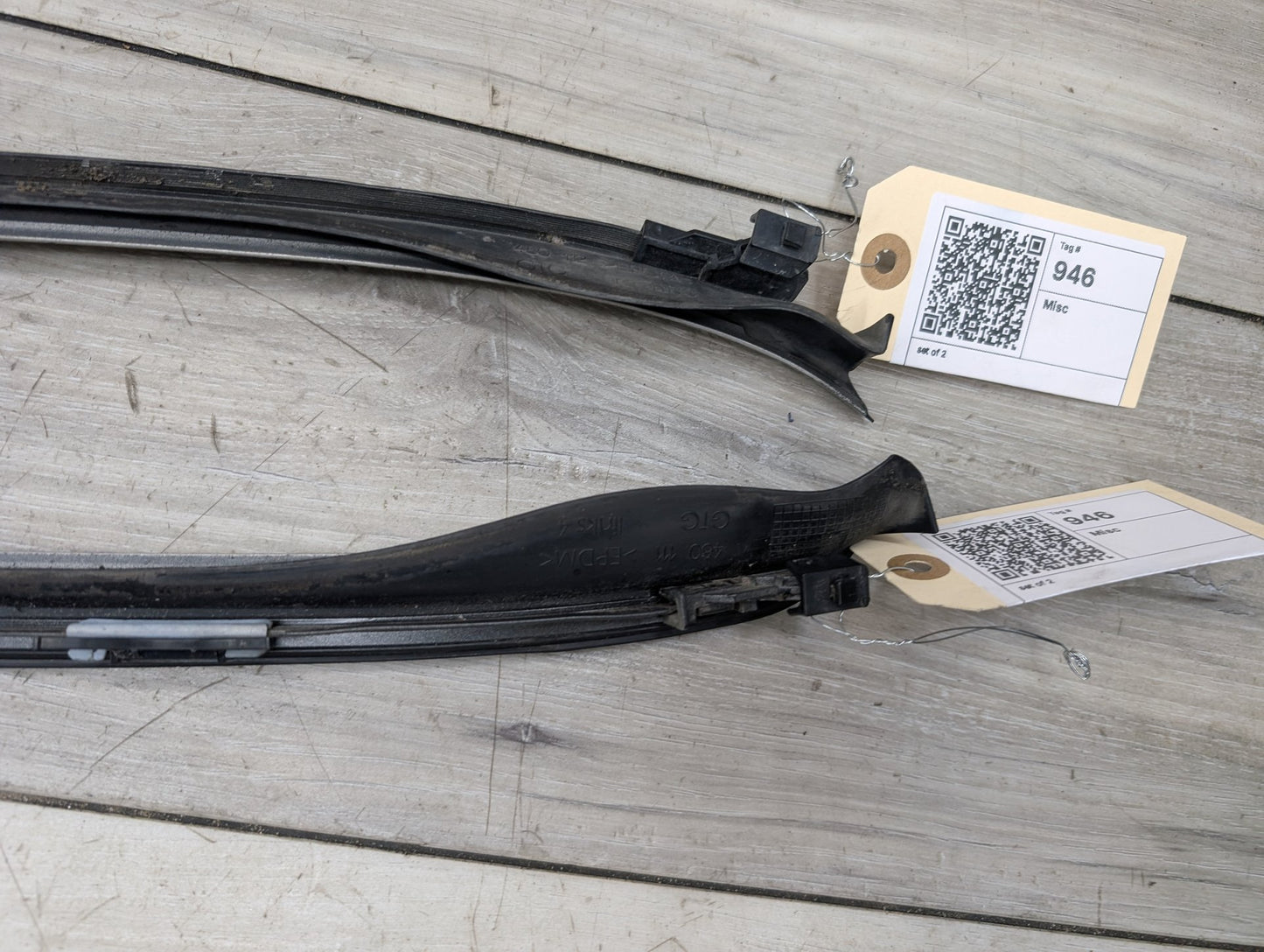 2011 - 2017 BMW X3 F25 Front Left Right Side Windshield Drip Trim Molding SET 7286179 N55B30M0