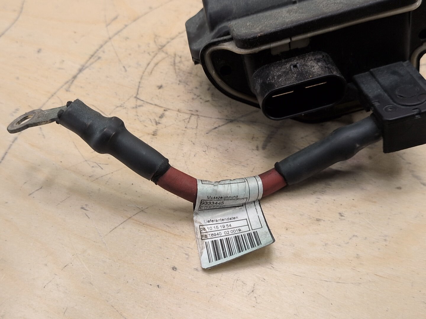 OEM BMW F15 F16 F85 F86 X5 X6 Battery Distribution B+ Junction Terminal Module