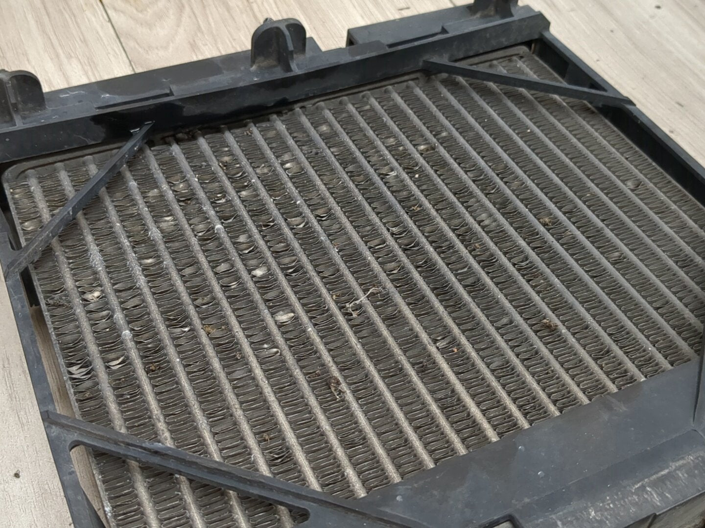 OEM BMW F02 F06 F10 F13 535 550 Front Right Passenger Auxiliary Coolant Radiator