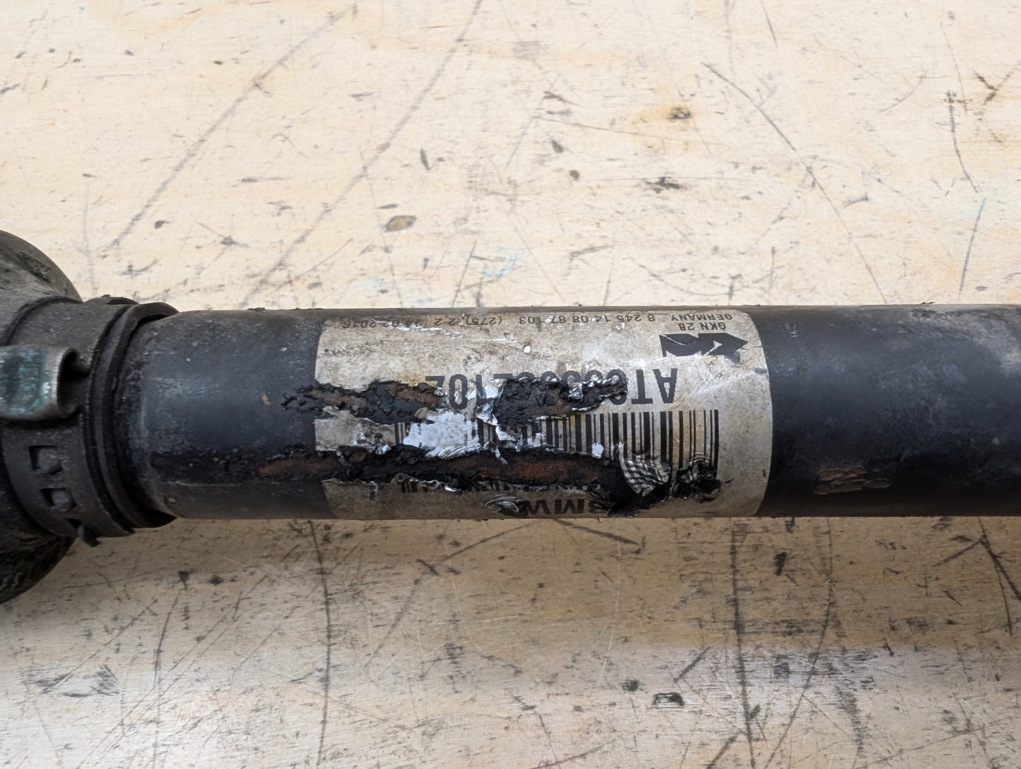 2016-2022 BMW 750i G12 Front Left Driver Half Shaft Output CV Axle 8657289