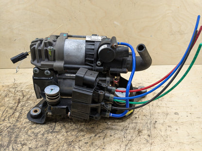 16-22 OEM BMW G11 G12 740 750 M760 Air Suspension Compressor Pump Module Motor