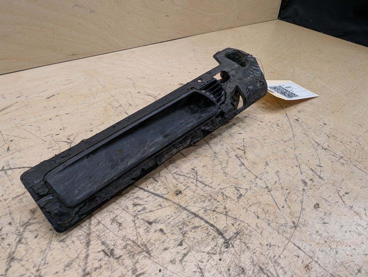 2019-2026 BMW X5 G05 Left Driver Side Skirt Rocker Panel Carpet Light Module 7946663 OEM