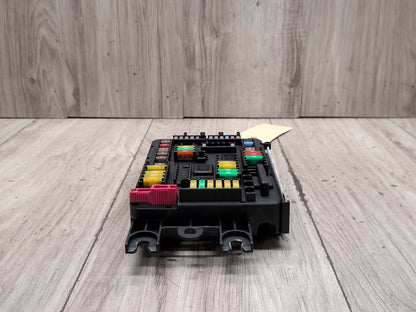 2014-2020 BMW 435i F32 Front Power Distribution Fuse Box 9389070