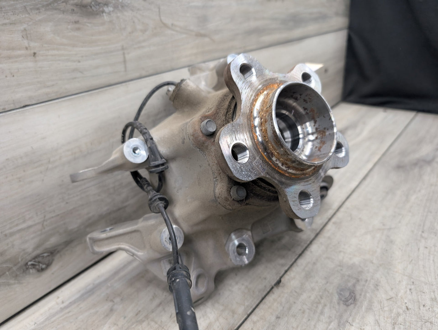 21-25 OEM BMW G22 G23 430 M440 REAR Left Driver Side Knuckle Hub Spindle Bearing