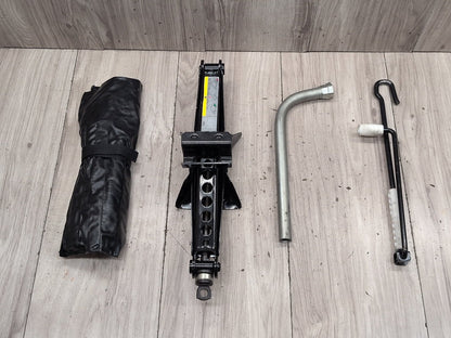 2015-2018 Audi Q3 8U Emergency Spare Wheel Rim Tire Tool Kit SET 5N0110031B