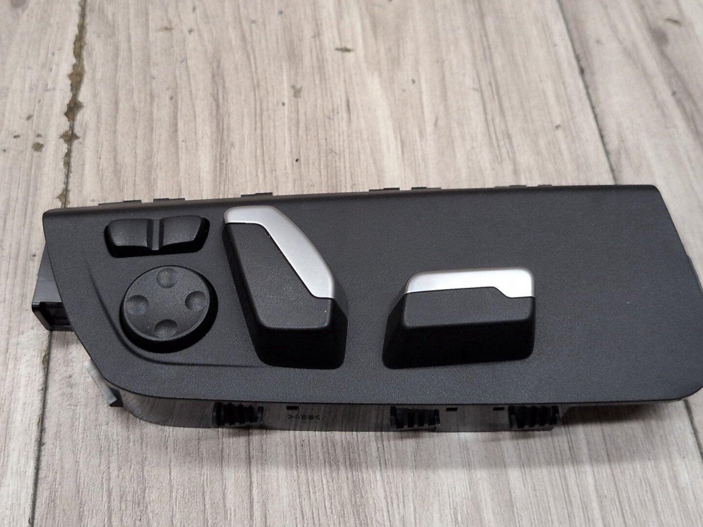 2014 - 2020 BMW 440i F36 Front Right Passenger Seat Control Switch 9382440 B58B30M0