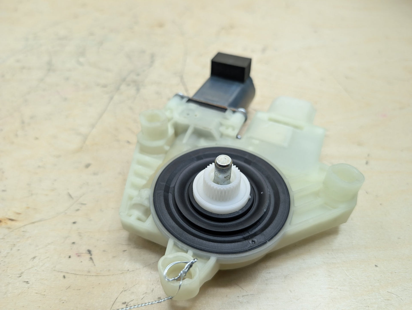 16-22 OEM BMW G01 G12 740 750 M760 REAR LEFT Driver Door Window Regulator Motor