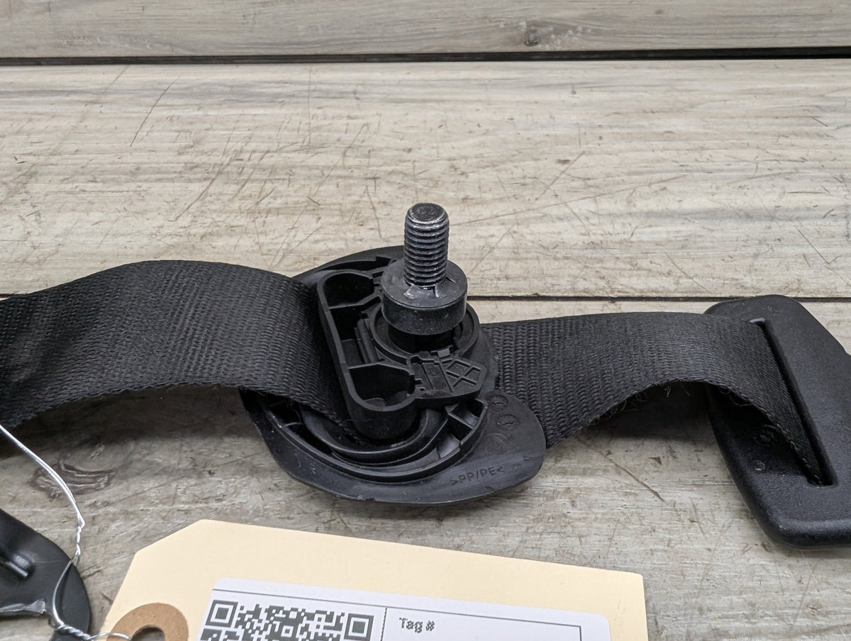 OEM BMW F97 F98 G01 G02 X3 X4 X3M Front Left Driver Seatbelt Seat Belt Retractor