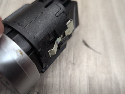 2015-2018 Audi Q3 8U Start Stop Button 8U0905217A