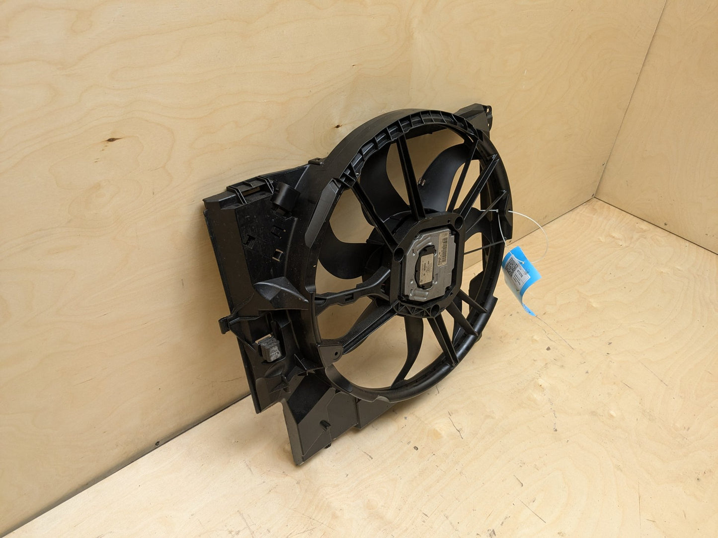 07-13 OEM BMW E82 E90 E92 335 Engine N54 N55 Radiator Cooling Auxiliary Fan 600W