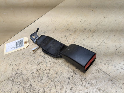 OEM BMW F90 M5 G30 530 540 M550 Rear Center Middle Seatbelt Seat Belt Buckle