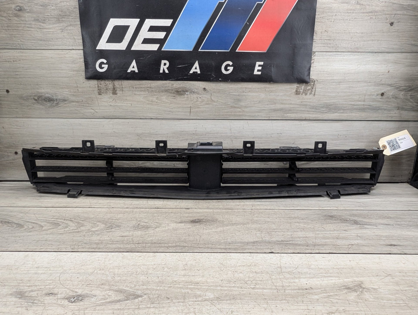 2017-2023 BMW 530i G30 Front Lower Radiator Air Flap Shutter 7497285