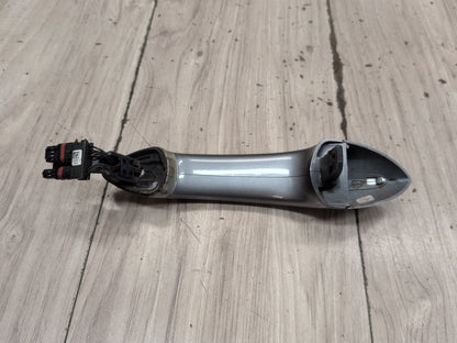 2011-2016 BMW M5 F10 Front Left Driver Door Handle w/ Comfort Access 7305284