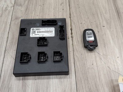 2013-2017 Audi S5 8T Bdc Body Domain Fem Control Module w/ Key 8K0907063D OEM