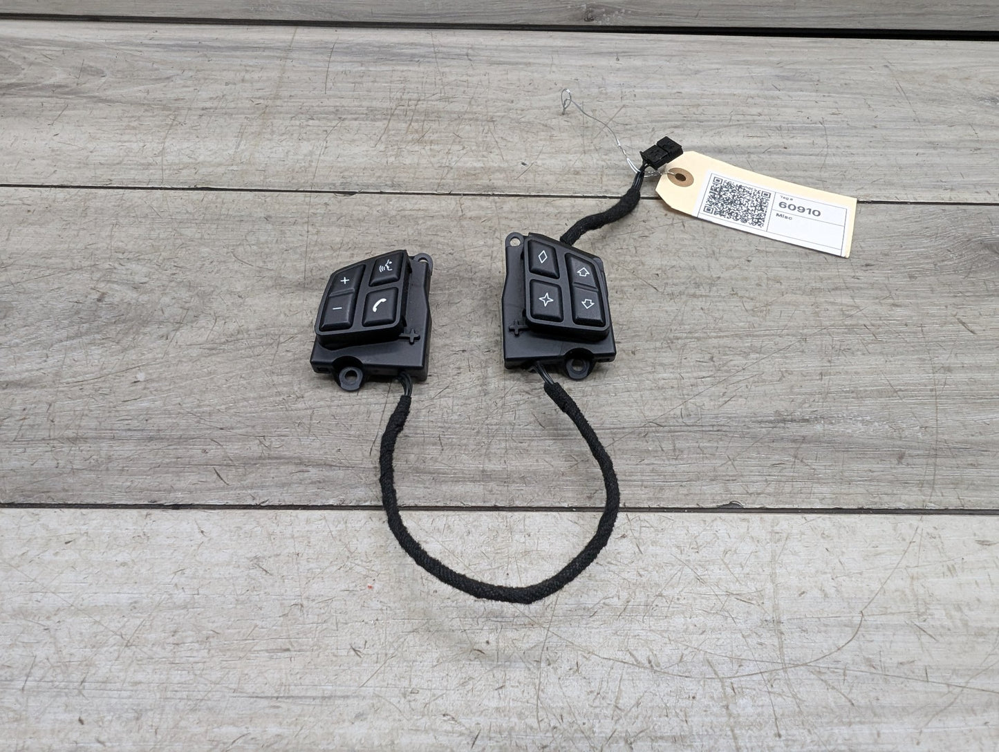 2008-2013 BMW 128i E82 Steering Wheel Switch Buttons 9123289