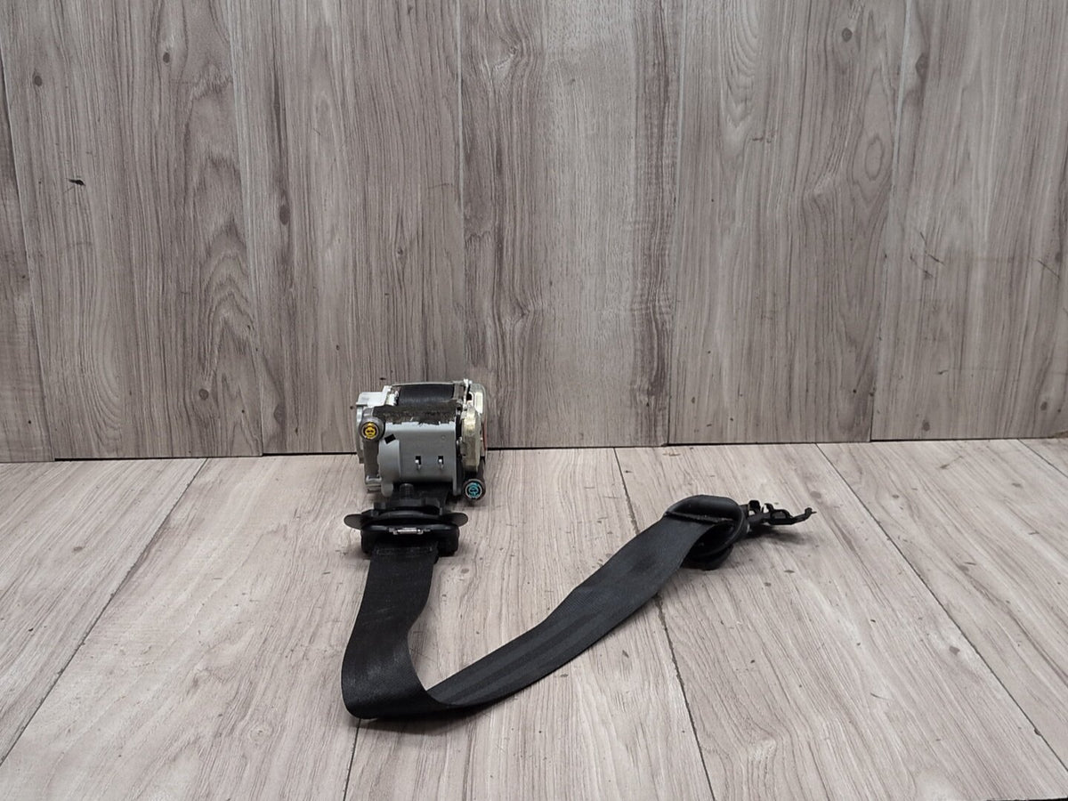 2015-2018 Audi Q3 8U Front Right Passenger Seatbelt Seat Belt Retractor KR16K5618B OEM