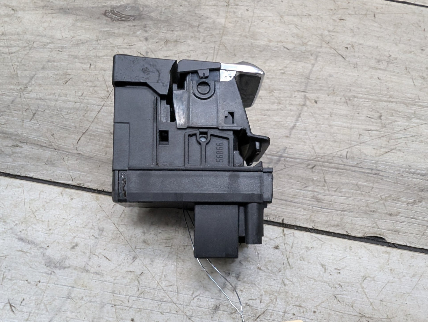 2008 - 2017 Audi S5 8T Emergency Parking Brake Switch 8K1927225E