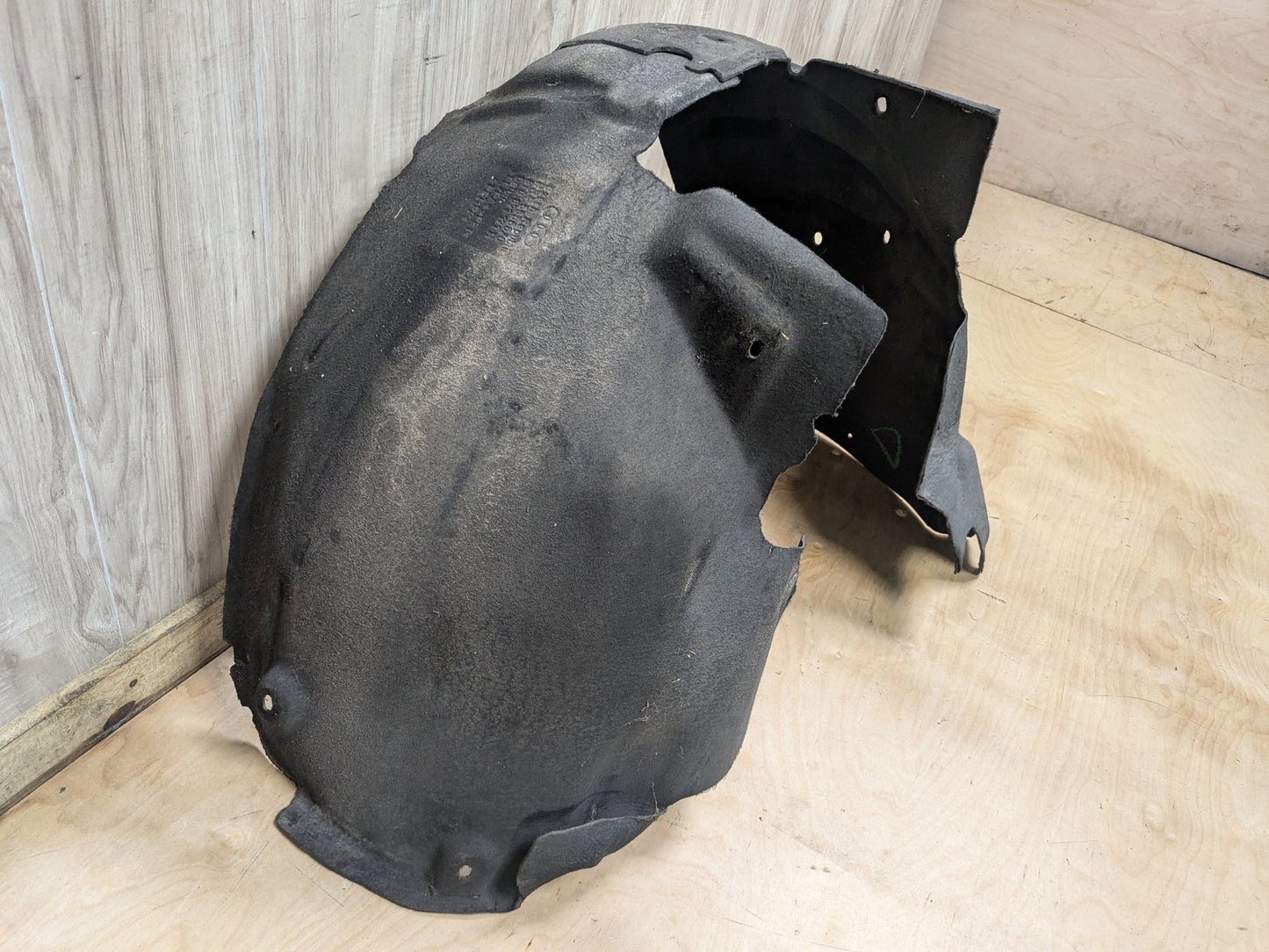 2008-2017 Audi S5 8T Front Left Driver Wheel Fender Liner Splash Guard 8T0821171