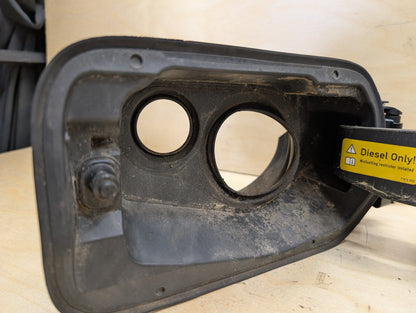 14-20 OEM BMW F32 F82 M4 Gas Fuel Tank Filler Door Cap Lid Cover Assembly