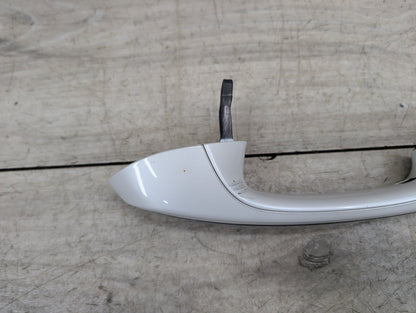 2017-2023 BMW 530i G30 Front or Rear Right Passenger Exterior Door Handle w/ Comfort Access 7443070