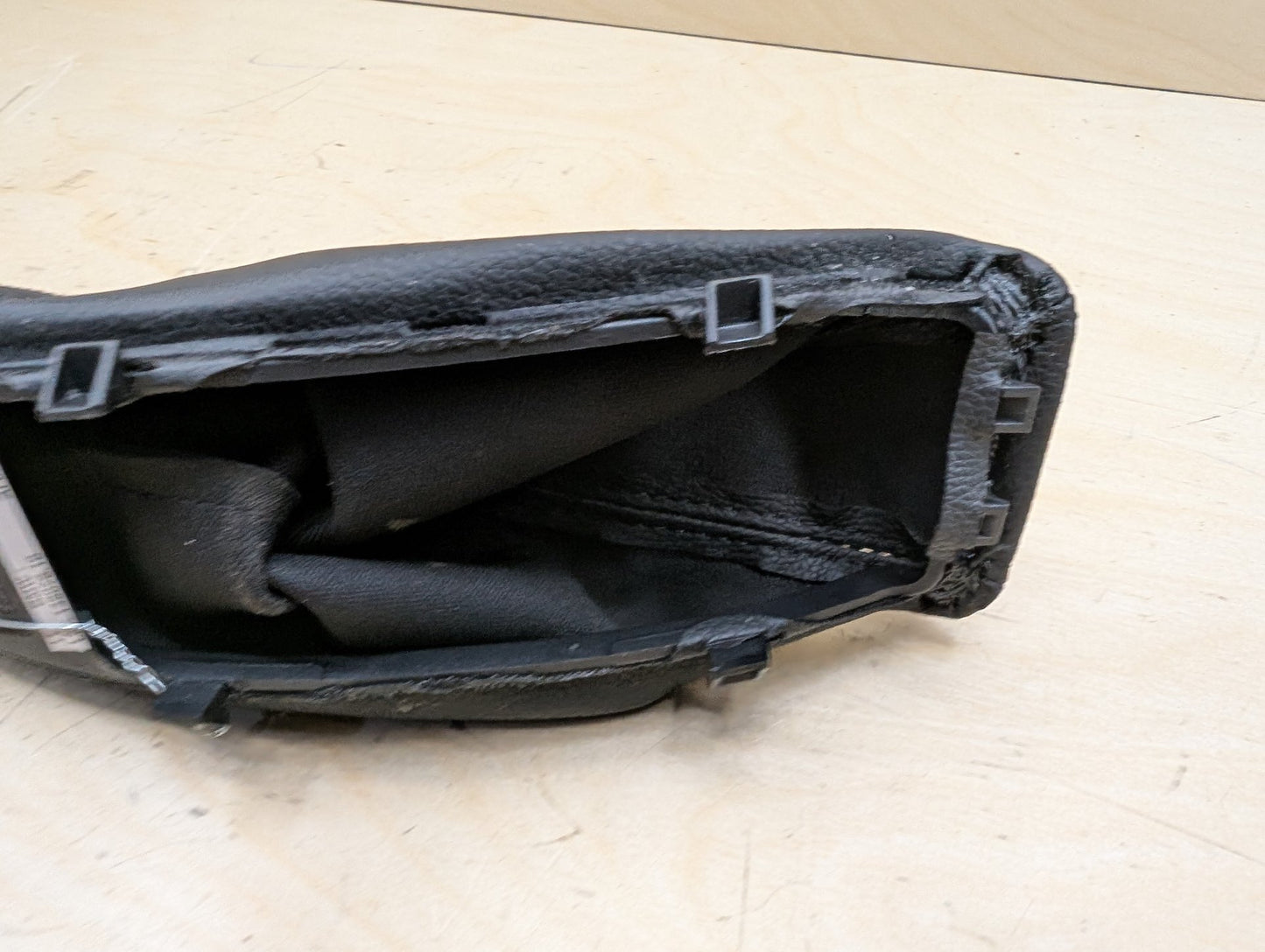 06-13 OEM BMW E90 E92 E93 335 Boot Hand Brake Handle Black