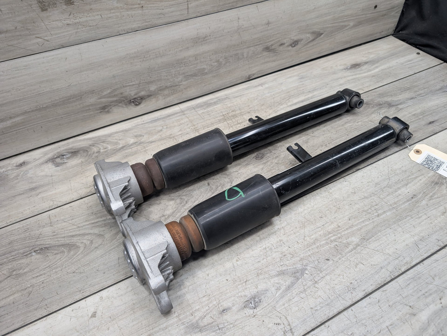 2021 - 2026 BMW 430i G22 Rear Left Right Spring Strut Shock Absorbers SET 6879382 B46B20O1