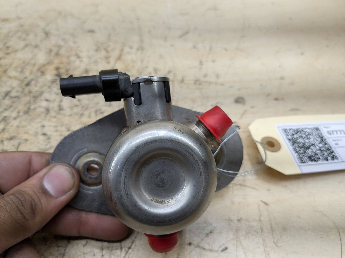 16-20 OEM BMW G11 G12 750 G30 M550 Engine N63R HPFP High Pressure Fuel Pump 1-4