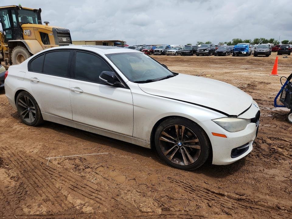2013 BMW 328i F30 N20B20O0