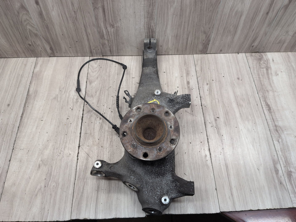 2011-2016 BMW M5 F10 RWD Front Left Driver Spindle Knuckle w/ Bearing 2284053