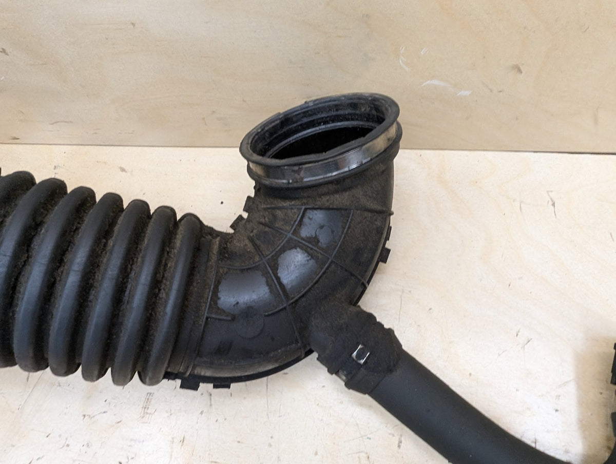 2012-2018 BMW 328i F30 Engine Motor Diesel Filter Air Pipe 8574783
