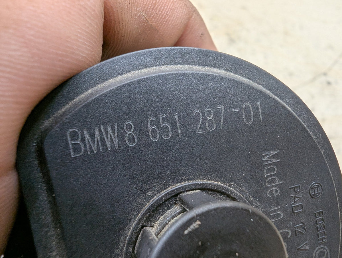 *OEM BMW G01 G05 G20 G22 G30 G42 G80 G82 G83 M3 M4 Engine Auxiliary Water Pump