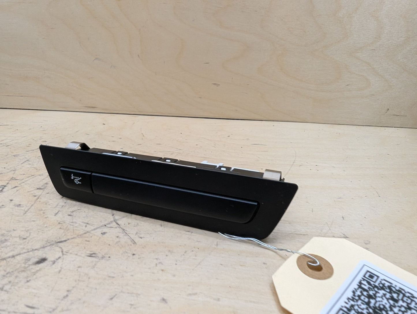 2010-2017 BMW 535i GT xDrive F07 - Front Left Driver Dashboard Dash Board Panel Trim PN: 9220050