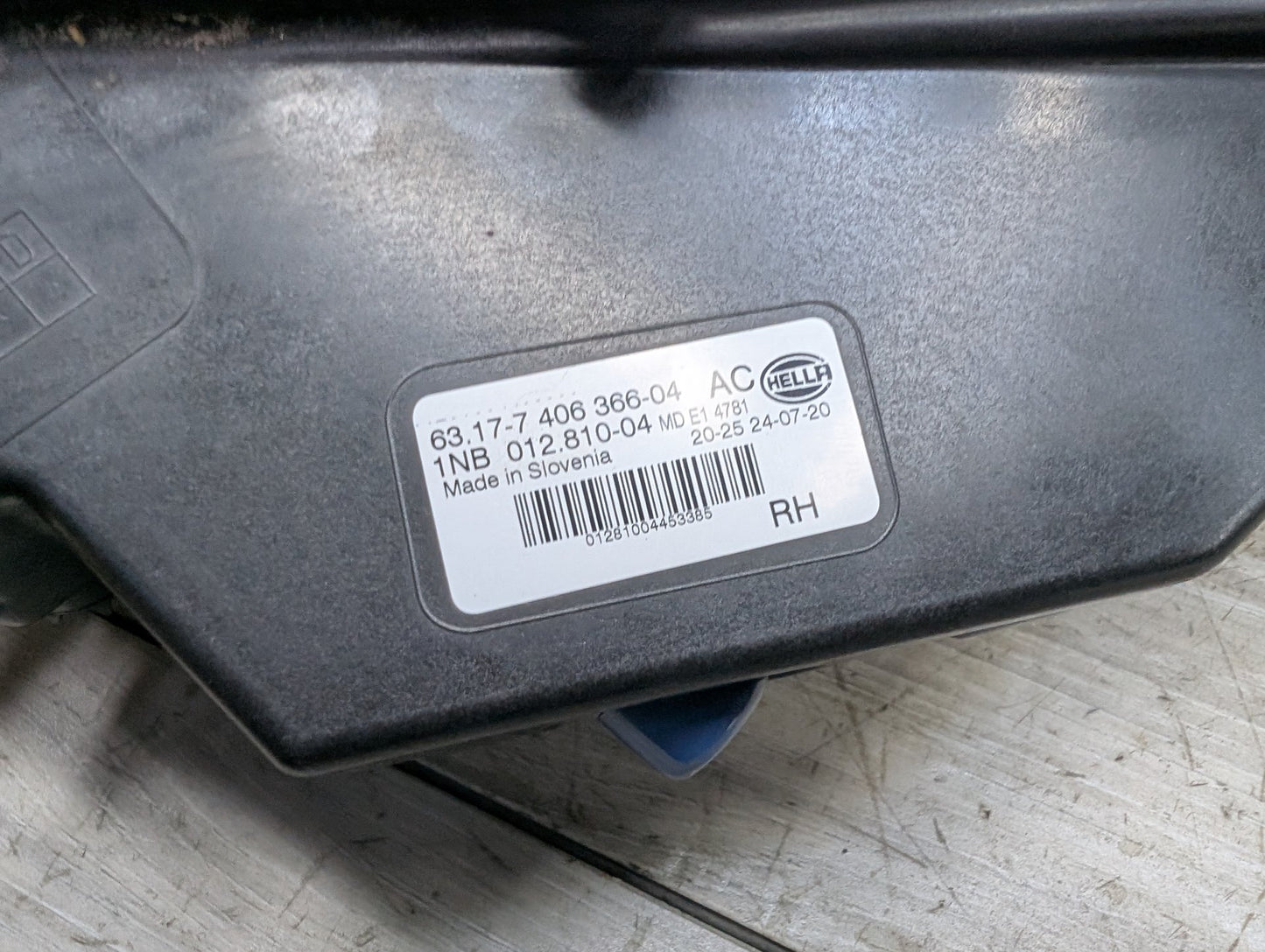 2019-2026 BMW X5 G05 Front Left Driver Bumper Fog Lamp Light 7406366