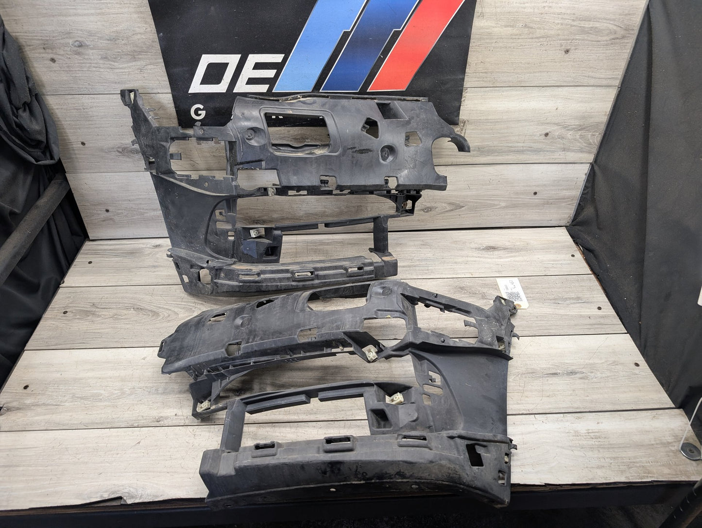 16-19 OEM BMW G12 740 750 Front Left Right Headlight Fog Lamp Support Bracket