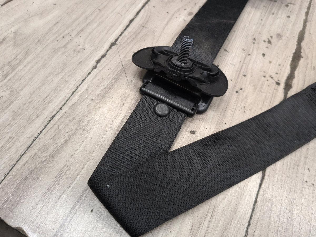 2011-2016 BMW M5 F10 Front Right Passenger Seatbelt Retractor 7241748 OEM