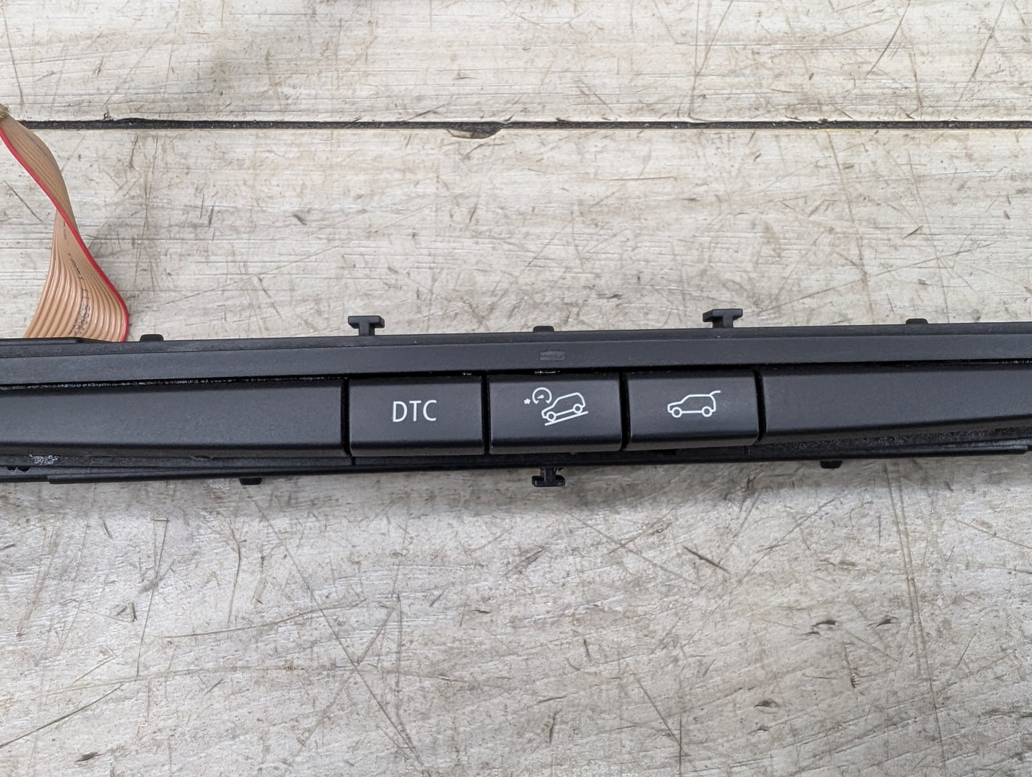 2007 - 2013 BMW X5 E70 Liftgate Trunk Lid Lock Unlock Switch 9180945 N62B48B