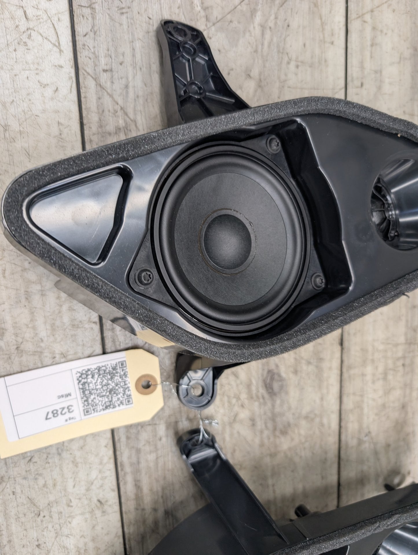 19-23 OEM BMW G05 X5 Rear Left Right D Pillar MID Range Speaker Tweeter