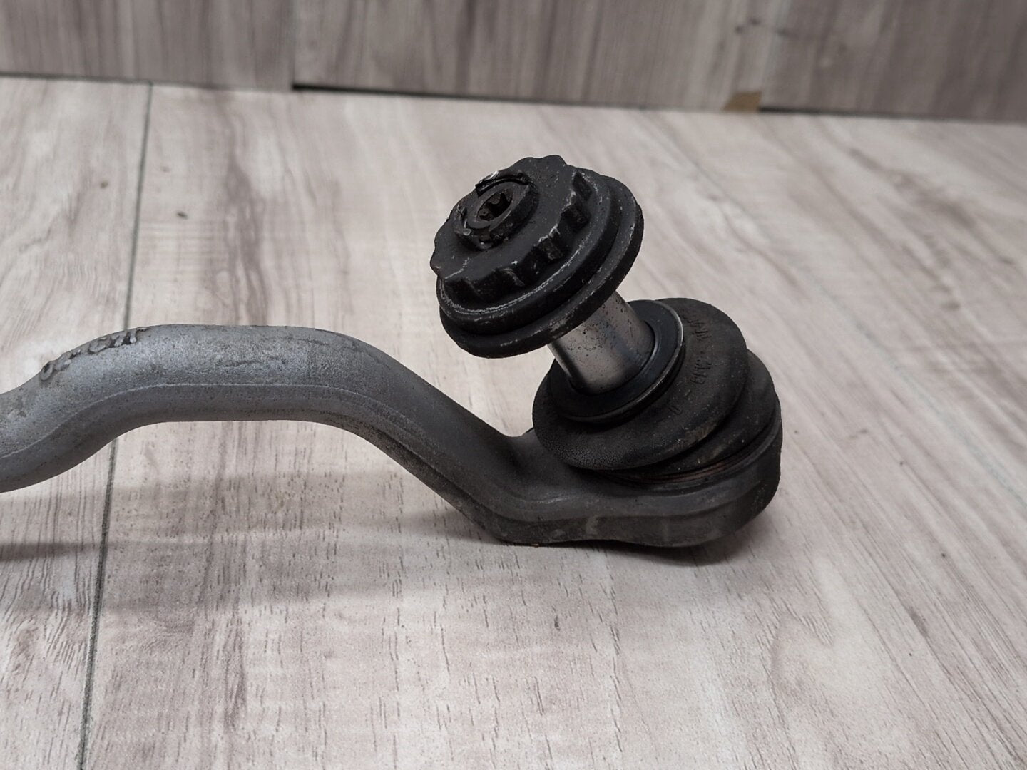 2007-2013 BMW X5 E70 Left Right Tie Rod W/ Boot SET 6793496