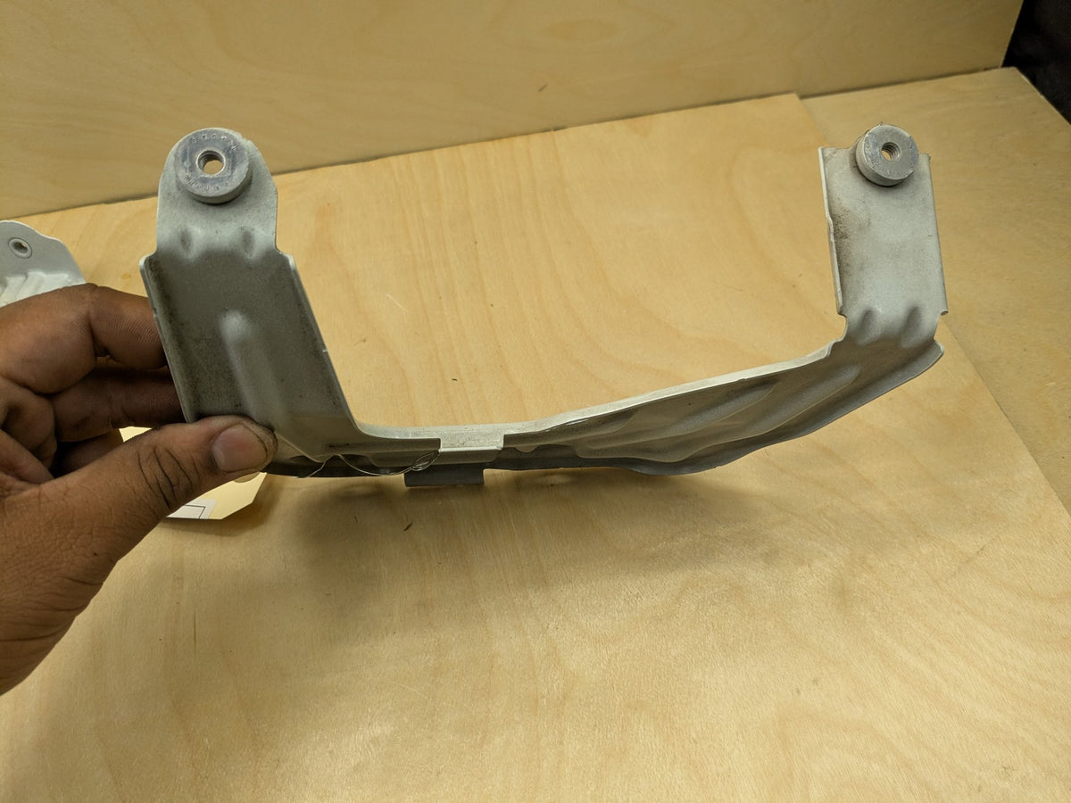 2018-2025 BMW X3 G01 Front Left Driver Fender Brackets SET 7424677 OEM