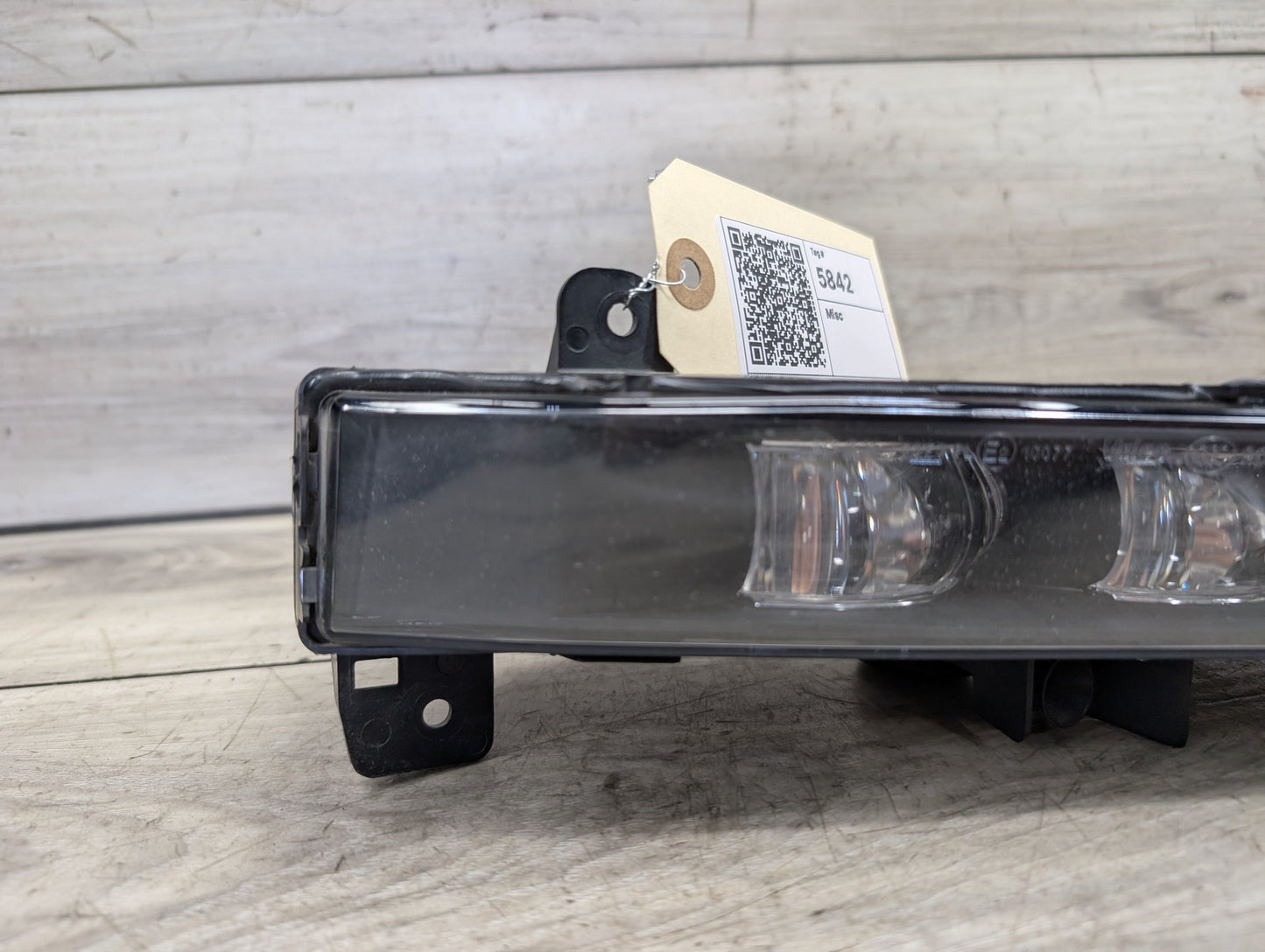 16-19 OEM BMW G11 G12 740 750 M760 B7 Front Right Passenger Side LED Fog Light